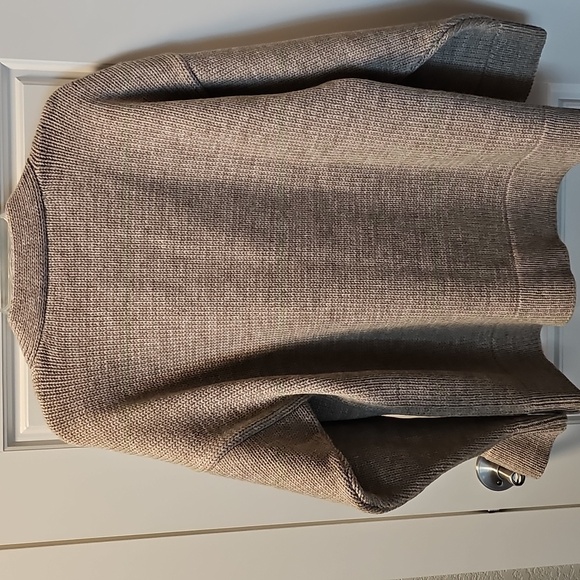 First Rite Wool Cardigan Fog Gray Large Andean Highland Wool